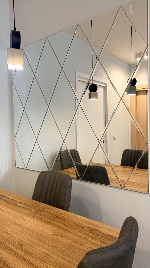 Centrally Located Glamorous Bright Near Bazaar Tirana